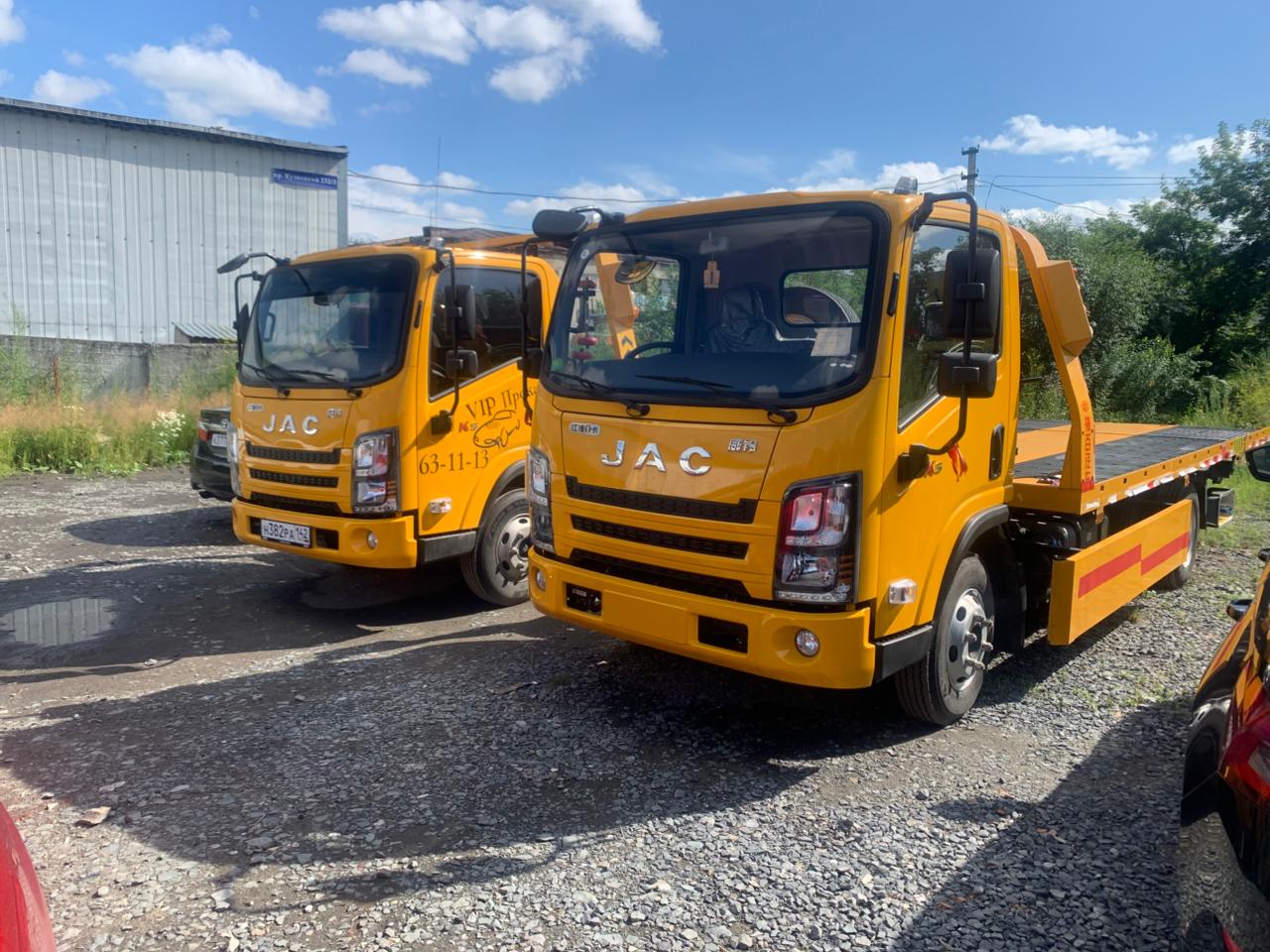 Сравнение различных эвакуаторов, доступных в Кемерово